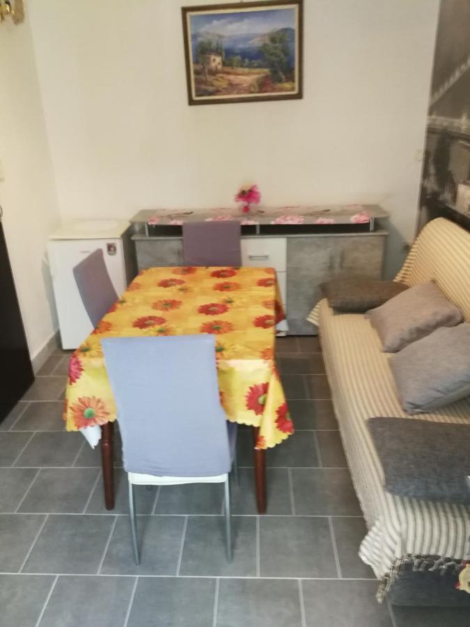 Apartment Luka 트로기르 객실 사진